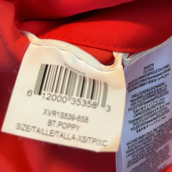 BCBGMAXAZRIA Remmie Open-Back Peplum Halter Top red - Picture 11 of 12